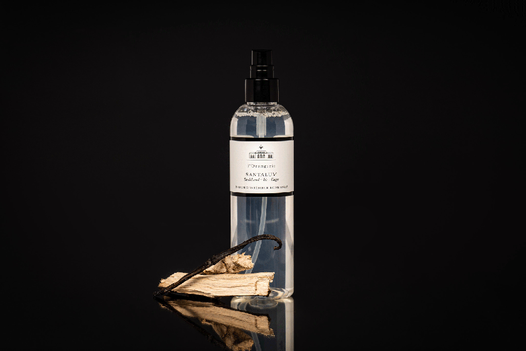 Santalum
