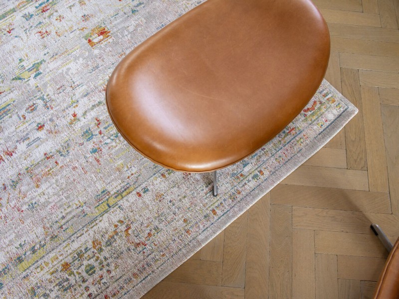 Antiquarian 8894