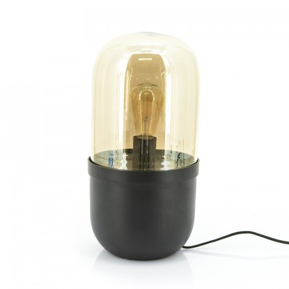 Maverick table lamp - black