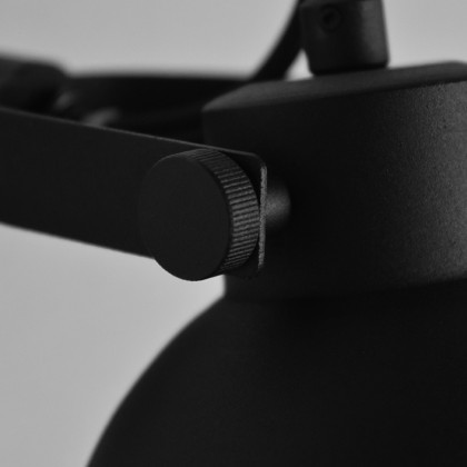 LABEL51 Wandlamp Cas - Zwart - Metaal - M