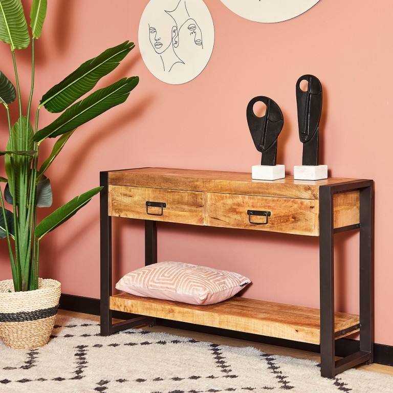 Britt sidetable